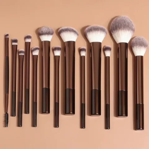 Set od 20 četkica za šminkanje sa futrolom, meke dlake, za tečni puder, puder u prahu, rumenilo, korektor, četkica za senčenje očiju, BEZ OKRUTNOSTI I VEGANSKI PROIZVOD